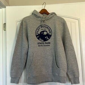 North Carolina Pilot Mountain State Park Hoodie Size Medium NEW
